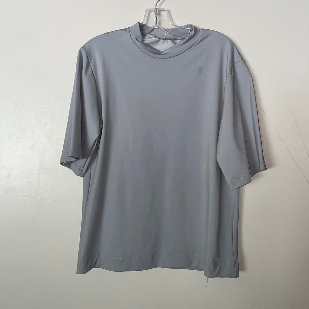 Plain grey tee like new